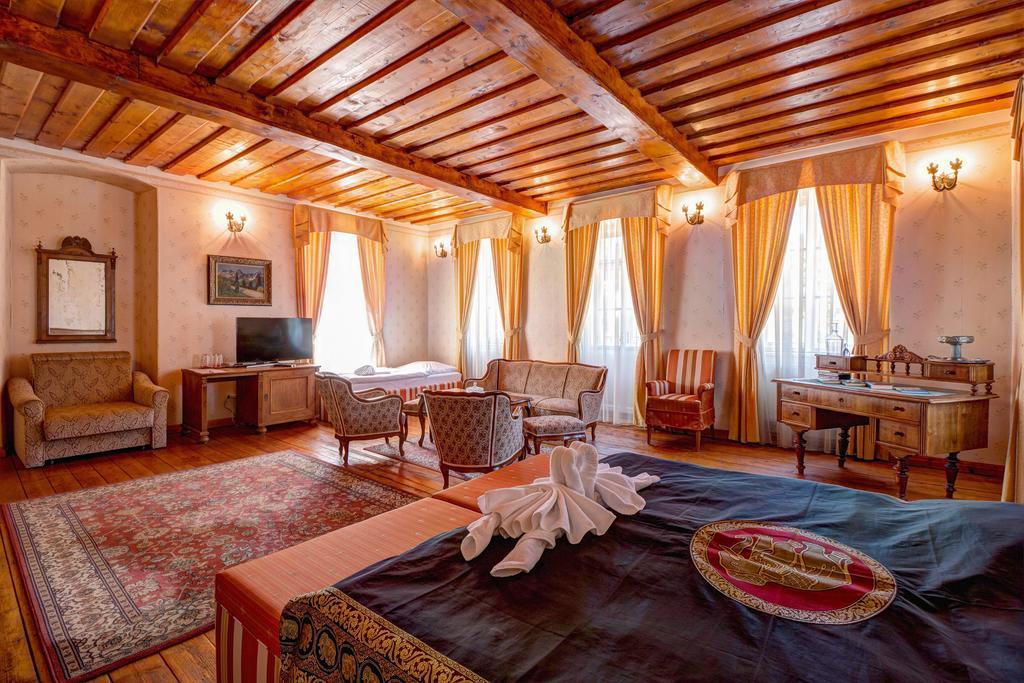 Cosmopolitan I. 3* Banska Stiavnica